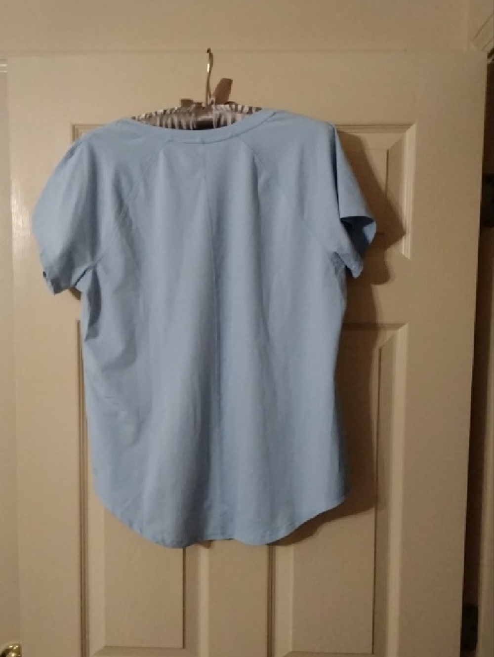 All in Motion Sky Blue Activewear Top - Picture 5 of 5